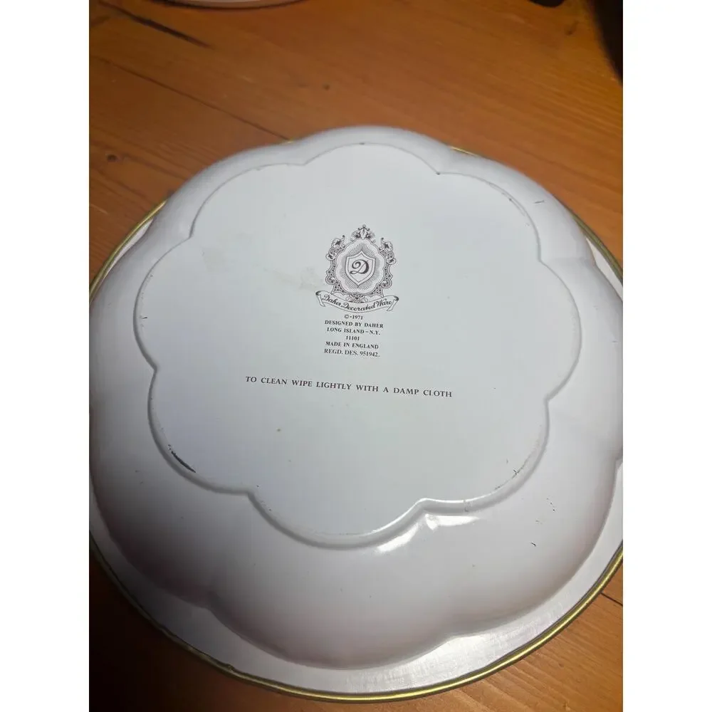 1971 Vintage Daher Decorated Ware Reg. 951942